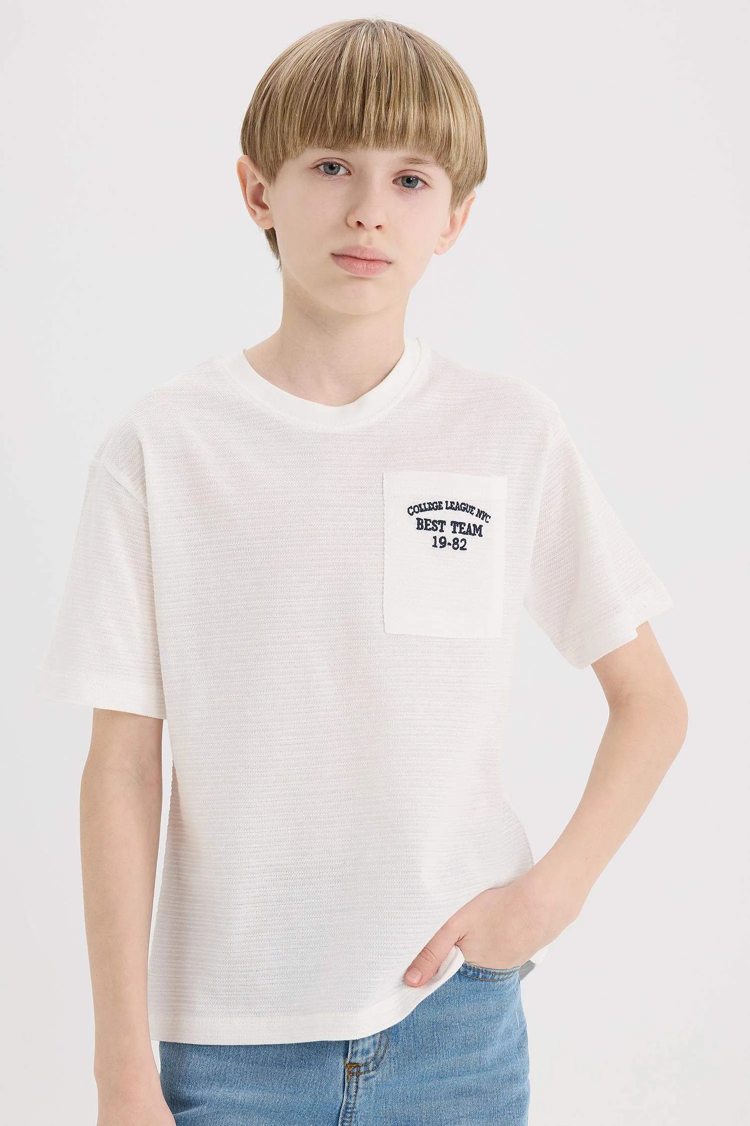 Boy Crew Neck Embroidered Pocket Printed T-Shirt