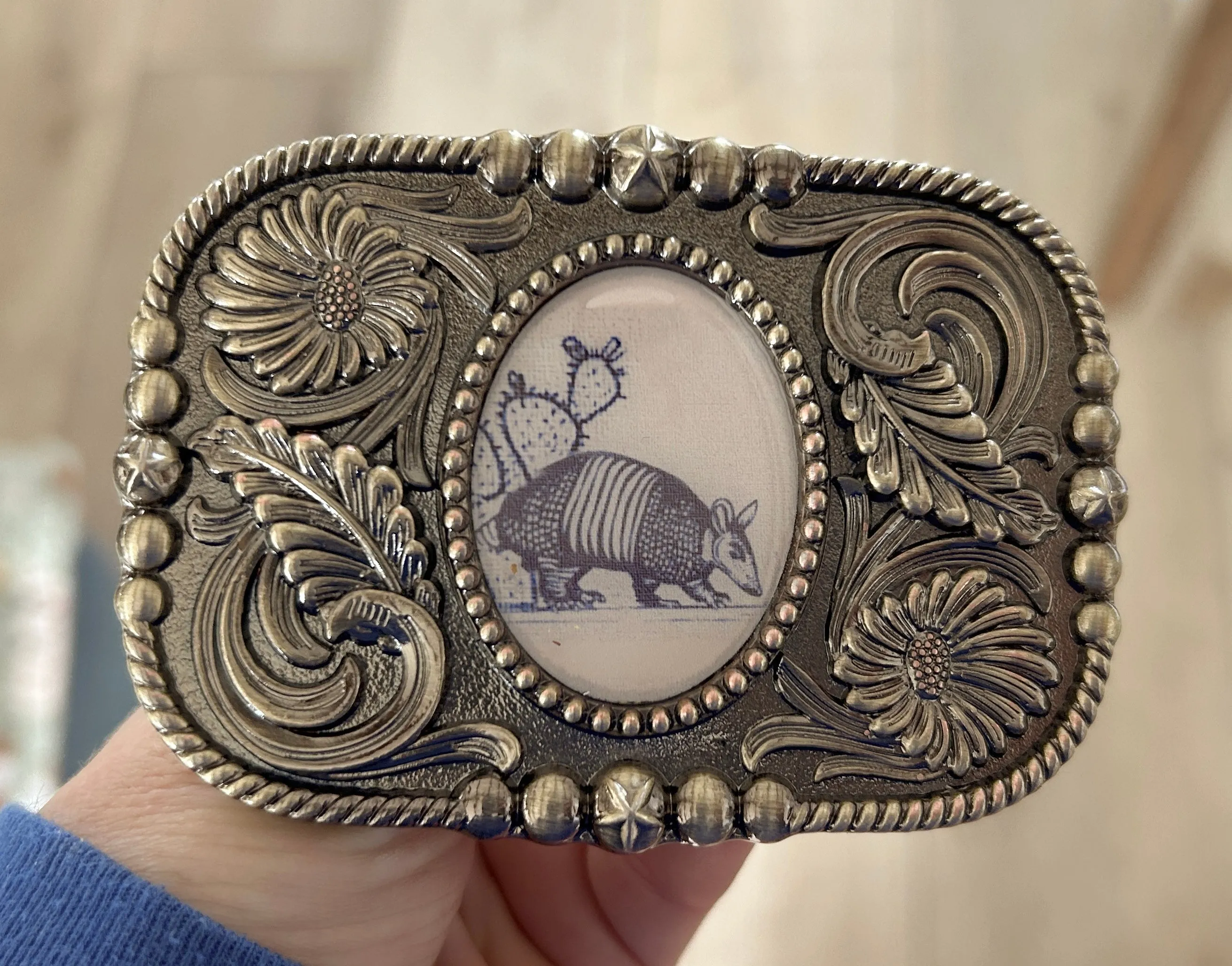 Country Armadillo Belt Buckle