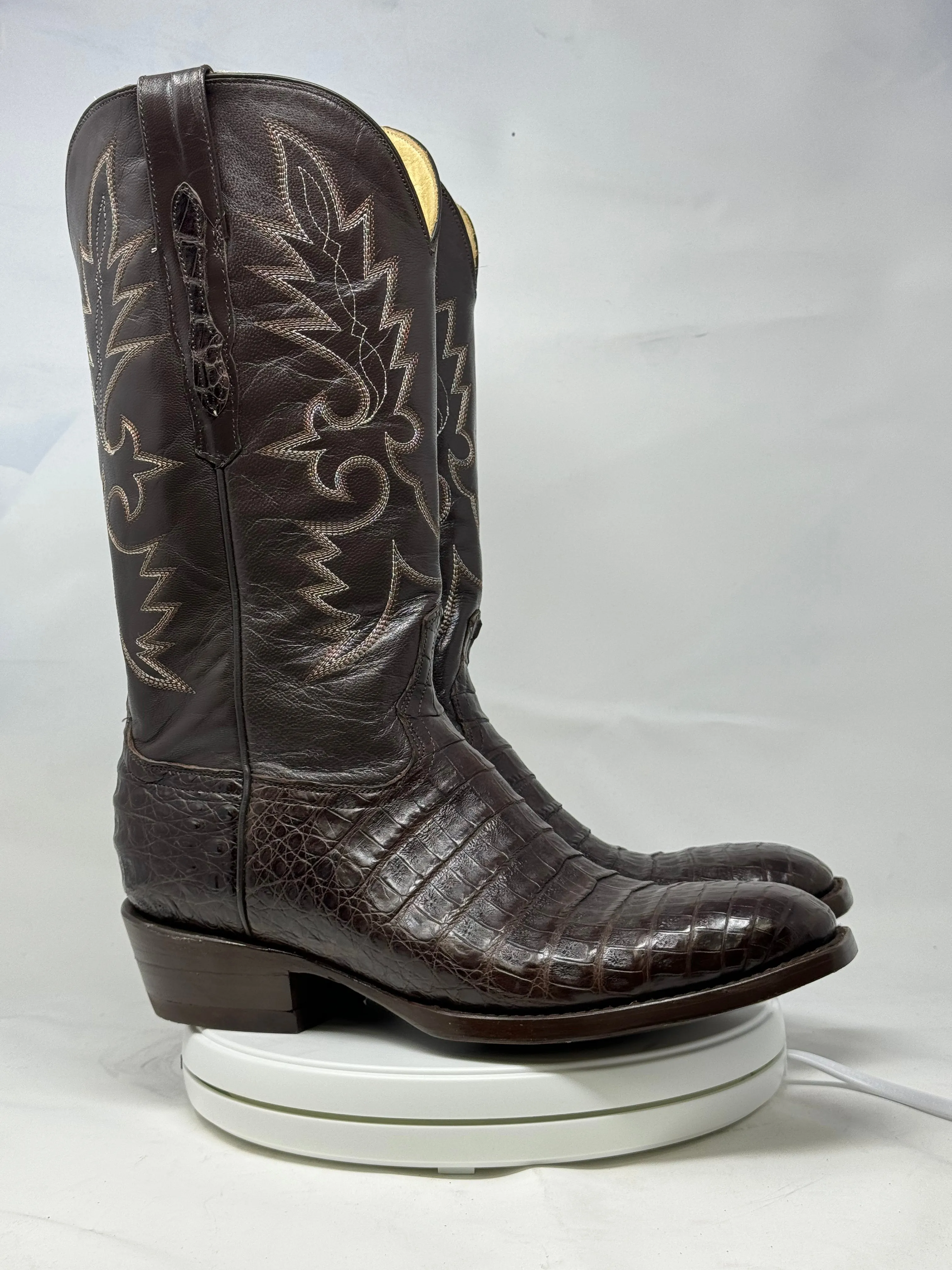 DJ2002 | Don Juan Boots Men's Caiman Belly Chocolate French Toe