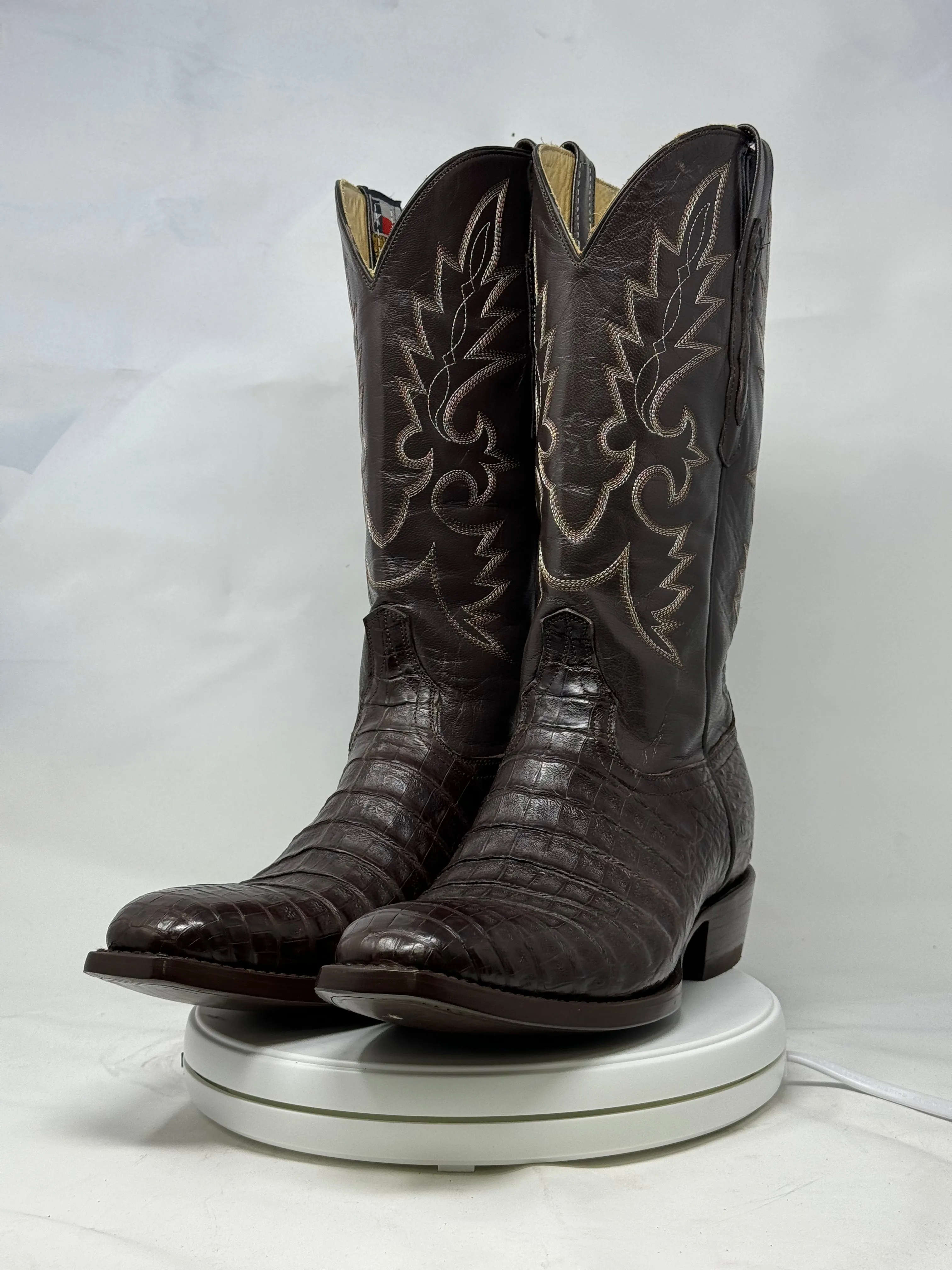 DJ2002 | Don Juan Boots Men's Caiman Belly Chocolate French Toe