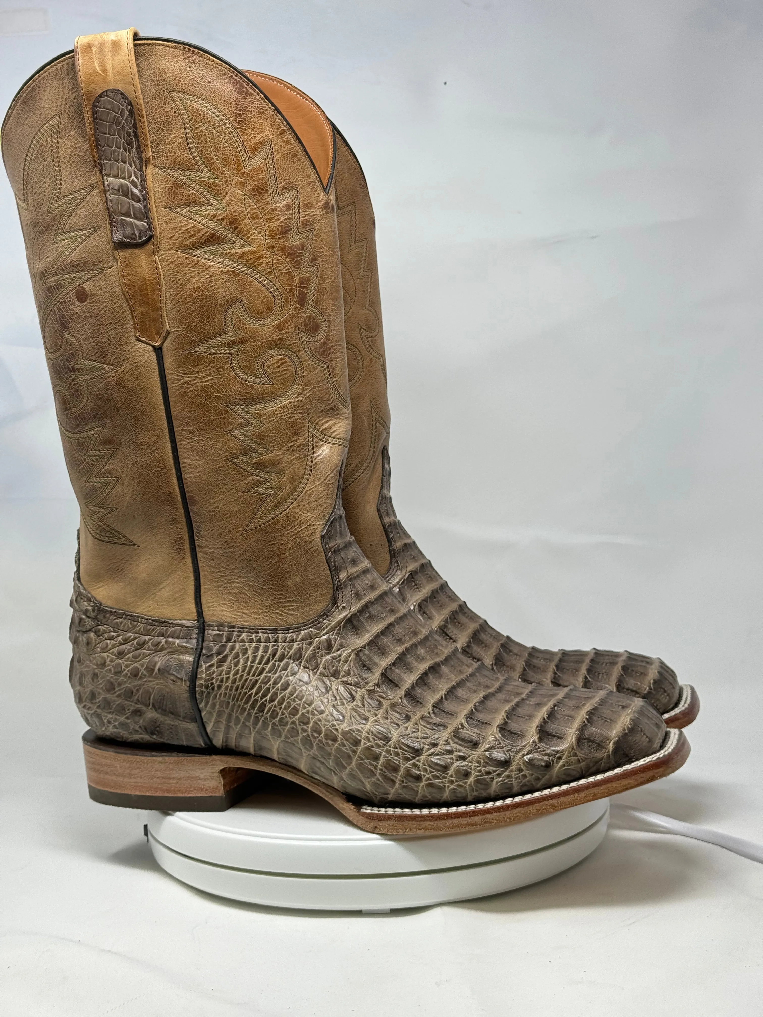 DJ2054 | Don Juan Boots Men's Caiman Back Chocomink H Toe P