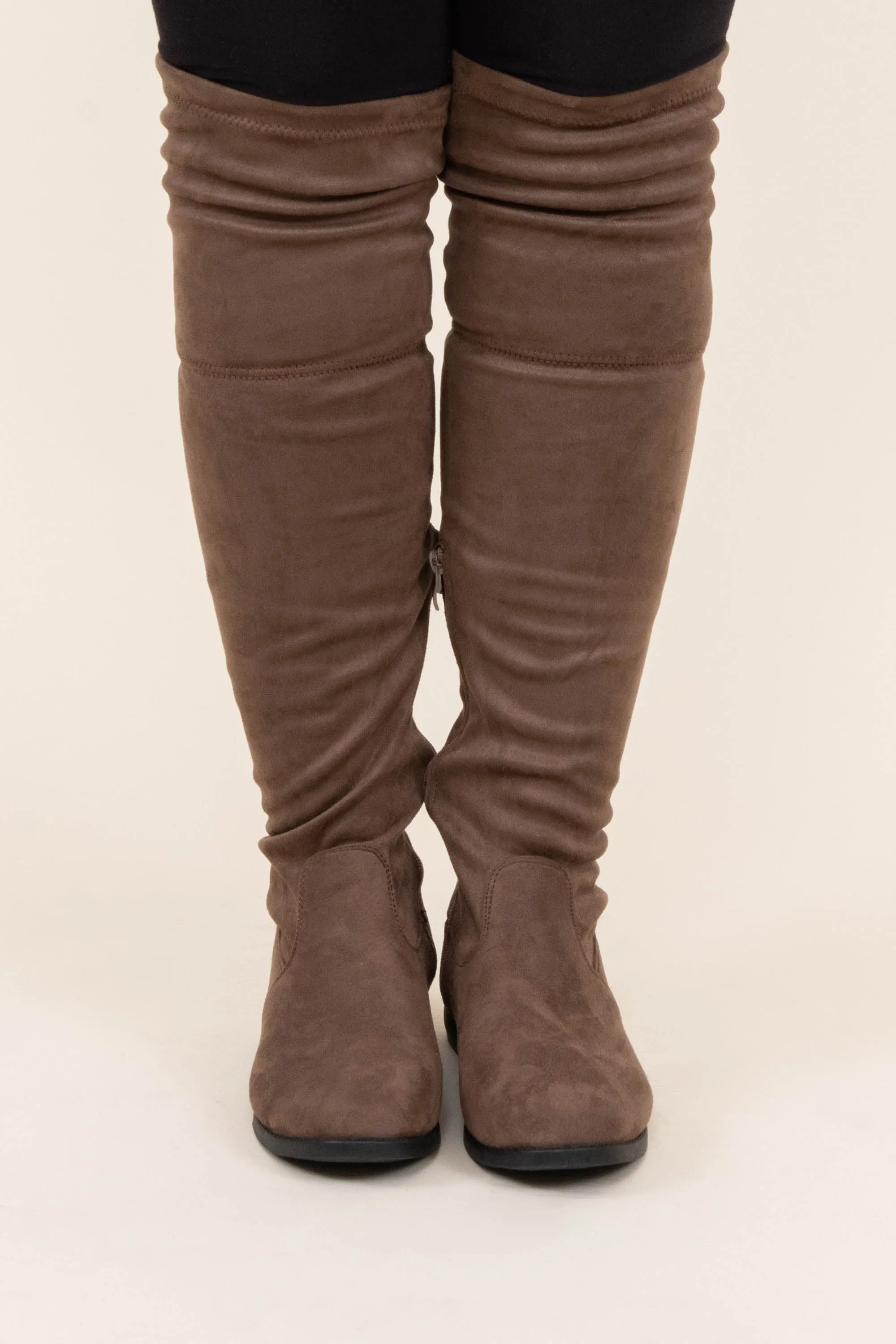 Right Way To Walk Suede Boot, Taupe