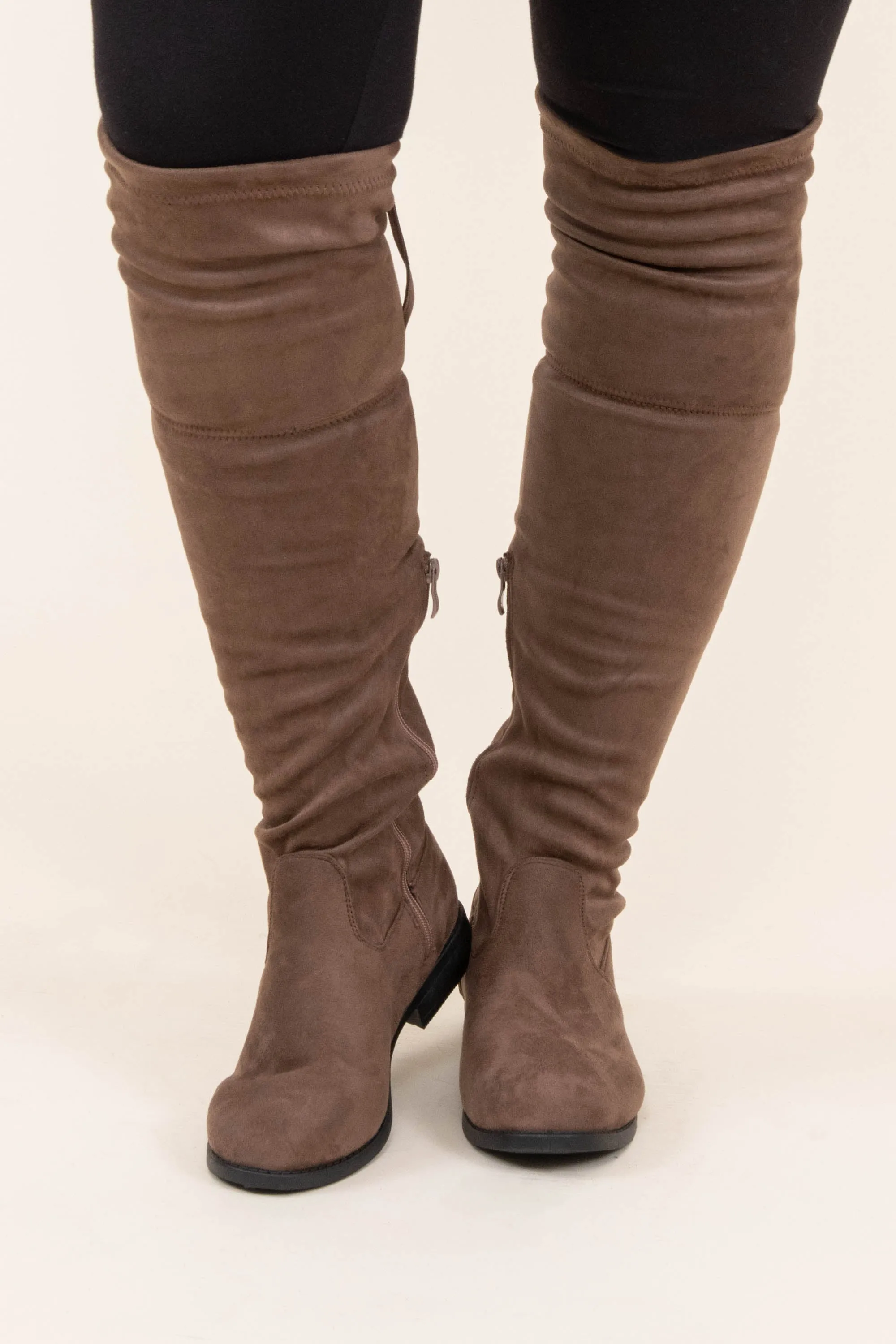 Right Way To Walk Suede Boot, Taupe