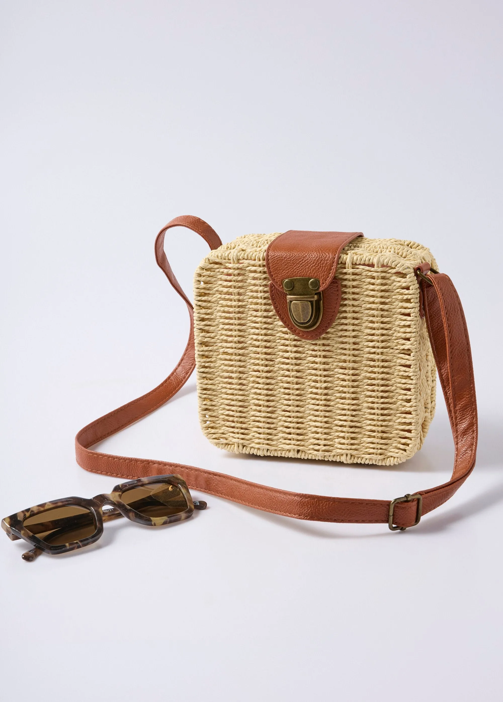 Rigid straw bag with shoulder strap