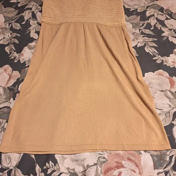 VINCE knitted crocheted neutral quiet luxury coastal midi beach skirt si…